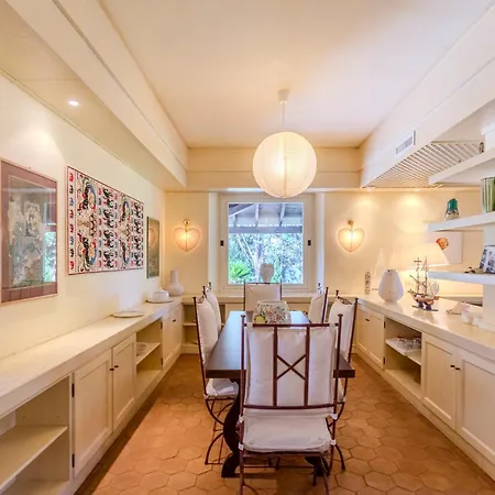 Luxury Flaminia-exclusive Timeless Elegance Villa Santa Margherita di Pula