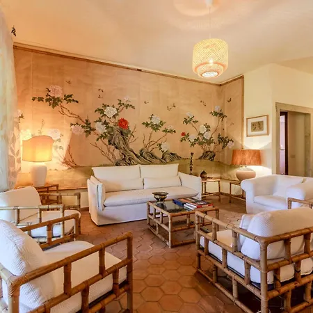 Luxury Flaminia 50 Mt From The Βίλα *