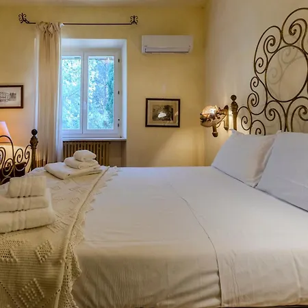 Βίλα Luxury Flaminia 50 Mt From The