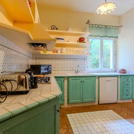 Luxury Flaminia 50 Mt From The *