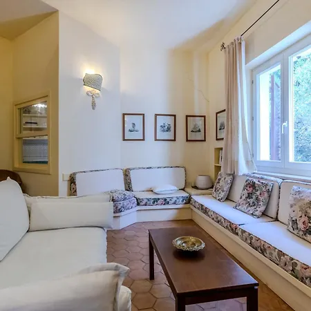 Luxury Flaminia 50 Mt From The Santa Margherita di Pula