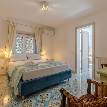 Luxury Flaminia 50 Mt From The