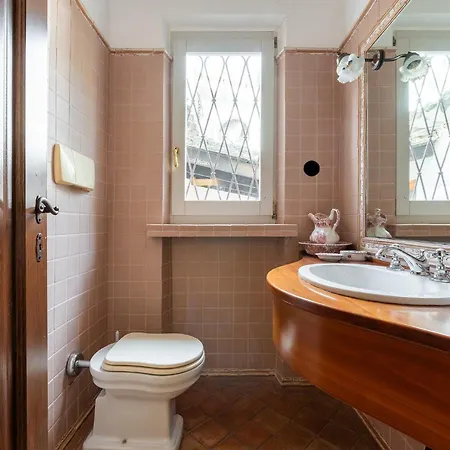 Luxury Flaminia 50 Mt From The